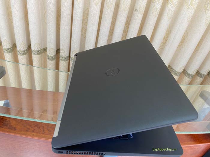 Dell-latitude-E7270-(5)