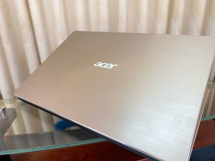 Acer-Swift-SF315-52G-(5)