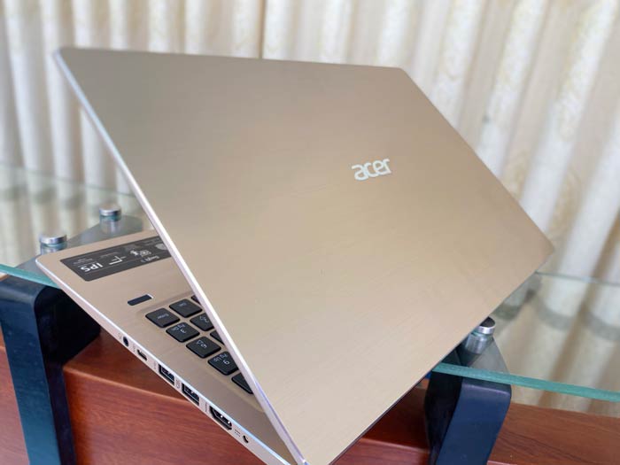 Acer-Swift-SF315-52G-(6)