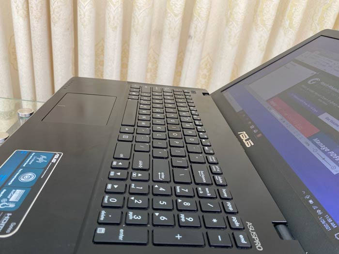 ASUS-X550LD-(5)