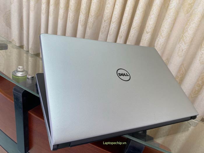 DELL-INSPIRON-5559-(5)