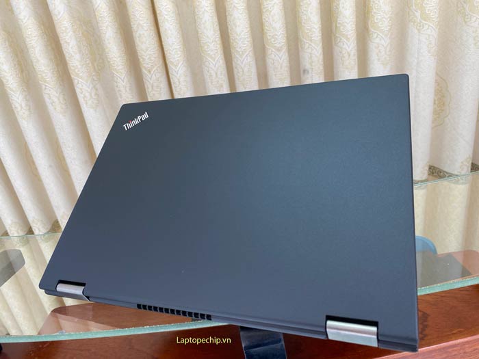 Thinkpad-Yoga-260-(7)