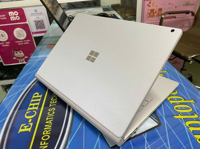 Surface-Book -(5)