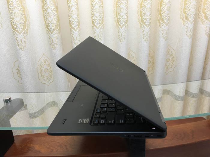 dell-latitude-E7250--