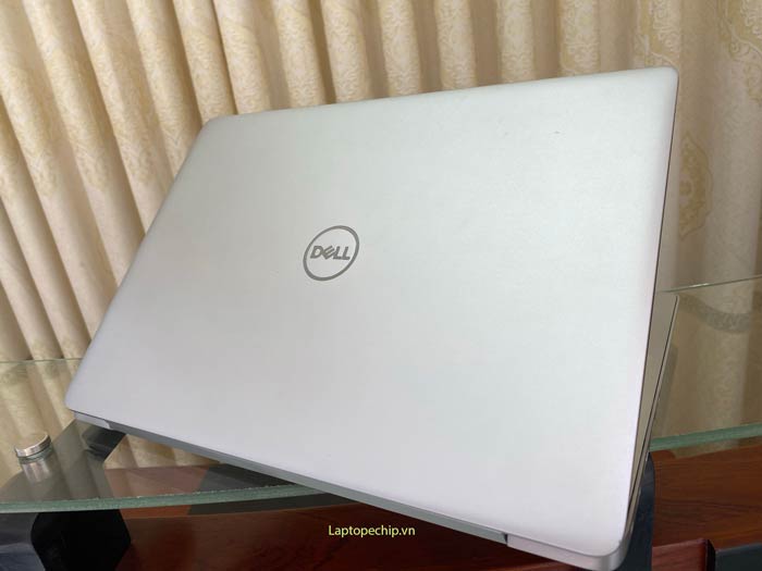 Dell-inspiron-5488-(2)
