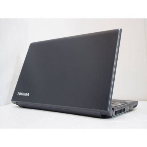 Toshiba dynabook B554 (1)