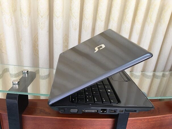 HP Compad V3000 (2)