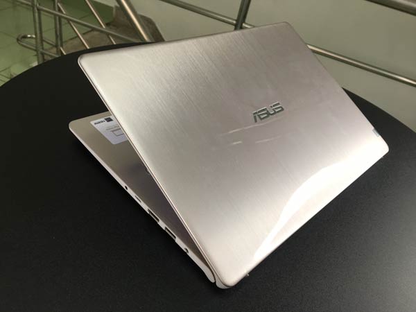 ASUS-VivoBook-S430FN-(4)
