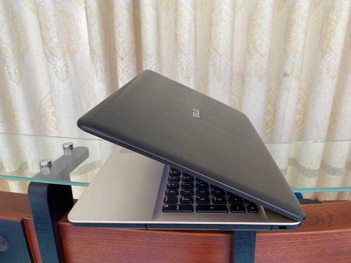ASUS-X541NA-(4)