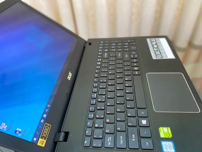 Acer-Aspire-E5-575G-(2)