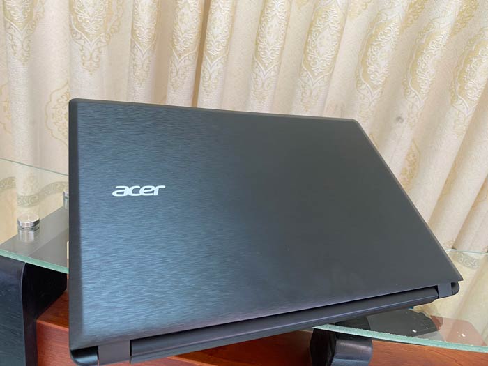 Acer-One-14-(2)