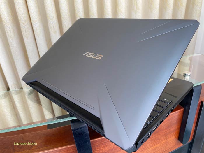 Asus-Gaming-FX505-(5)