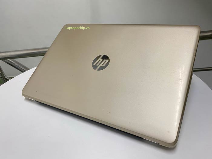 HP-Laptop-15--bs0xxx-(2)