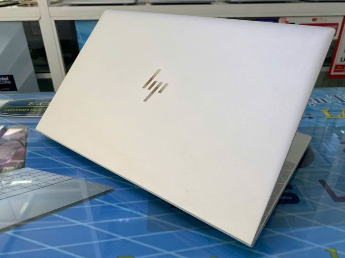 HP Elitebook 845 G7 (5)