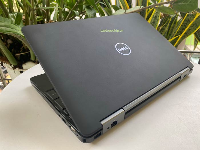 DELL-Latitude-E5540-(3)